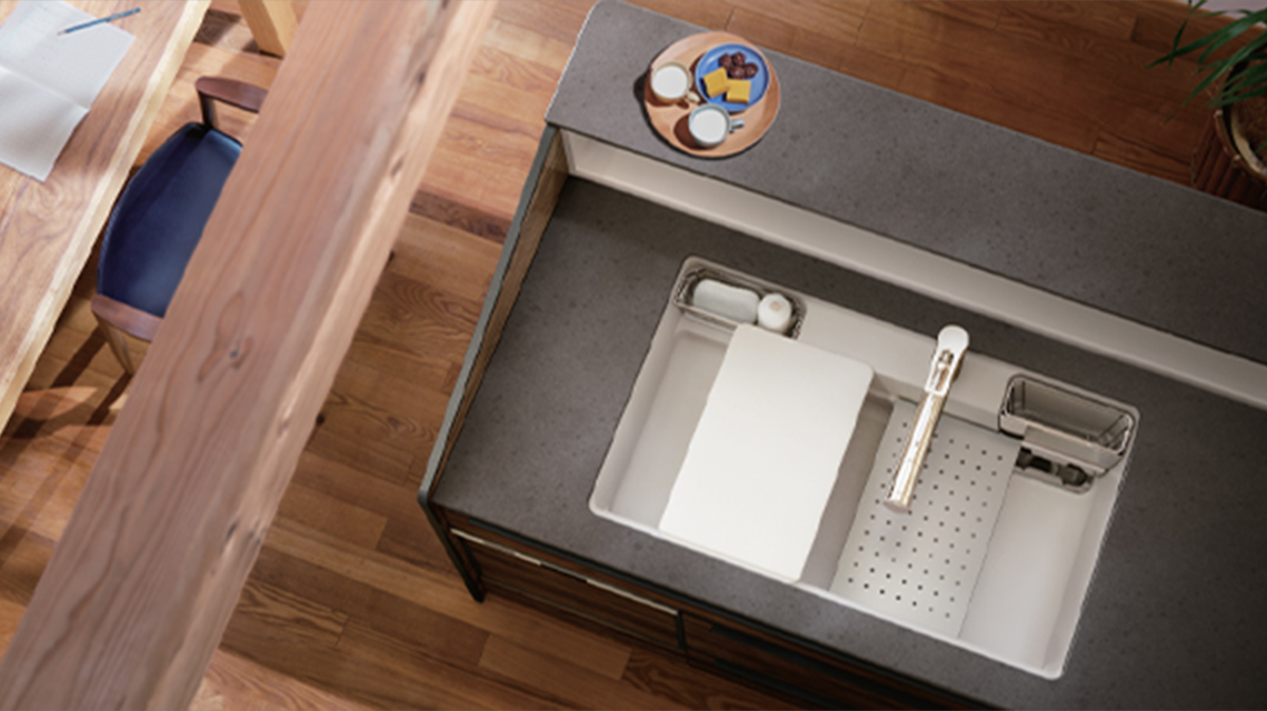 廚房工作，清理，都實現“節省時間”的廚房